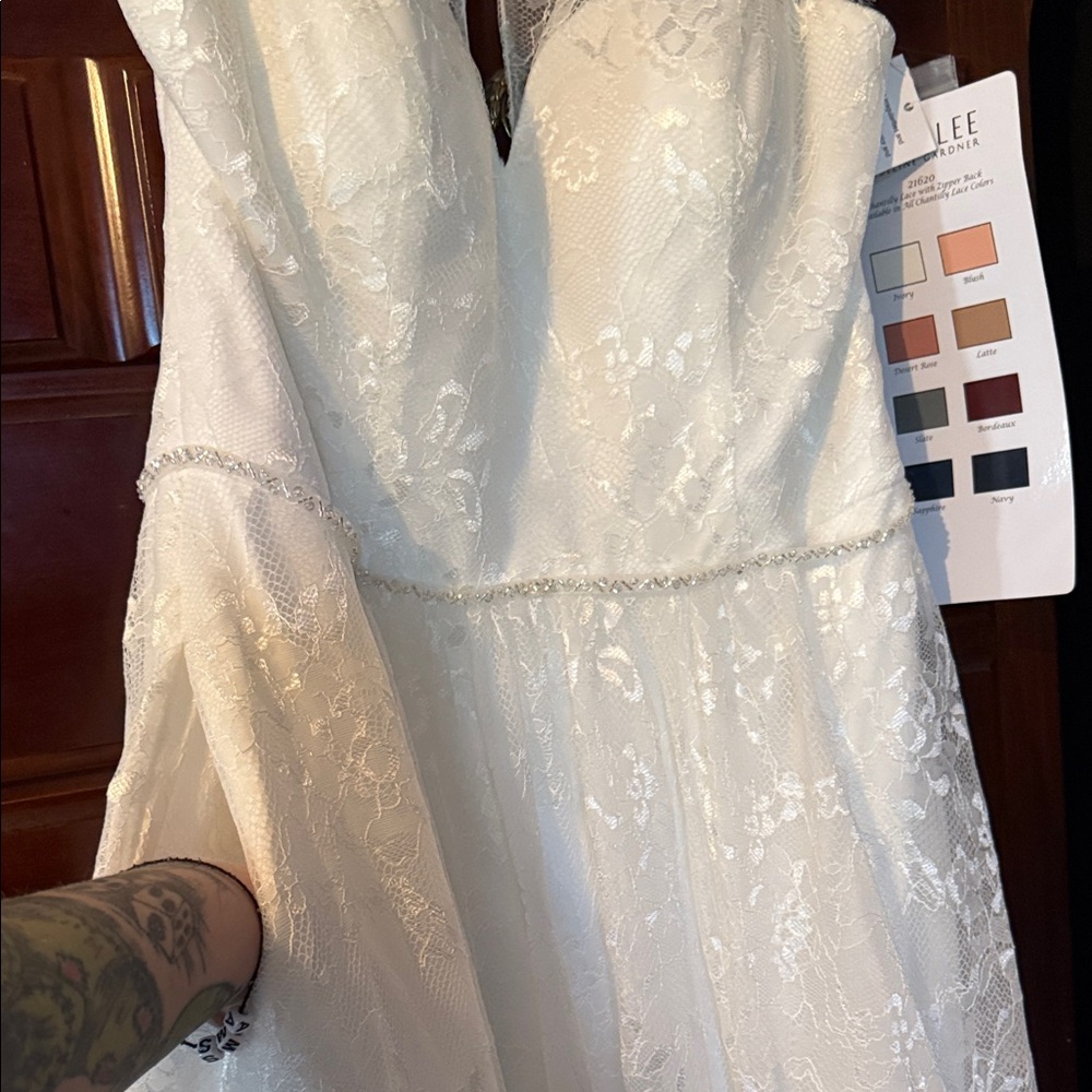 Lace A-Line Wedding Dress with Cap Sleeves - Ivory - Picture 6 of 6